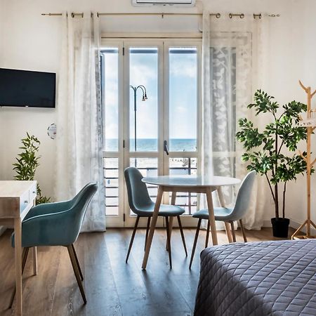 Ostia Holiday Al Pontile Exterior foto